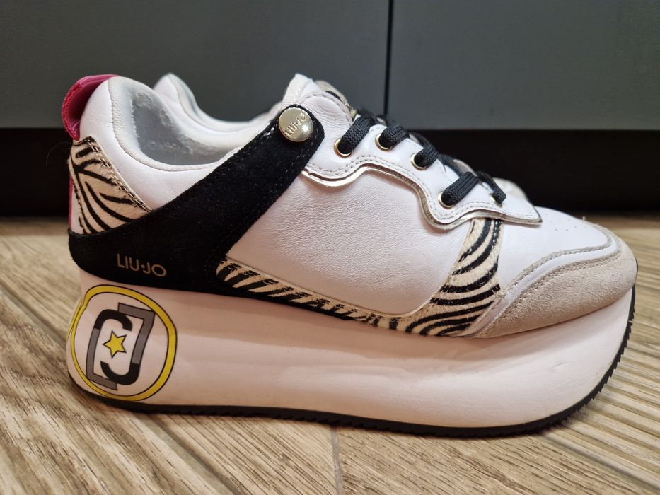 Оригинални дамски сникърси LIU.JO