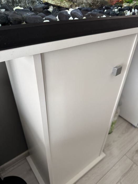 Аквариум оборудван 80 литра с шкаф