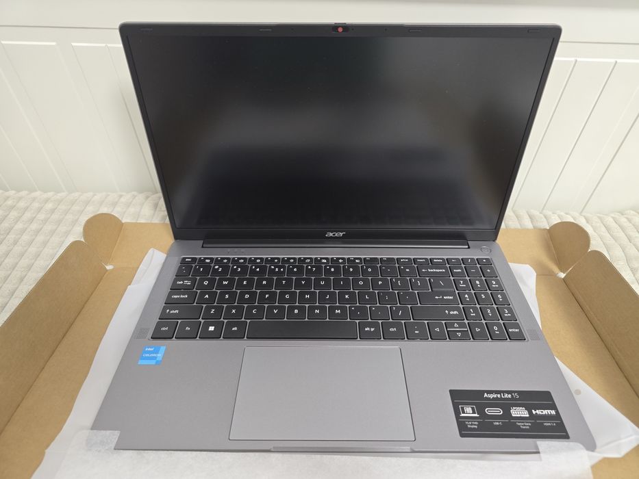 Laptop Acer Elite 15, 8gb DDR4, 256GB SSD