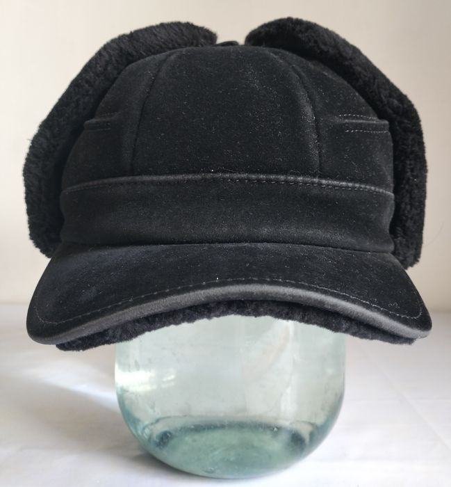 Шапка зимняя, новая. Бейсболка осенняя новая. Шапка осенняя новая