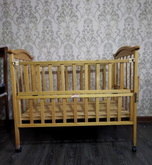 Отдам манеж детский