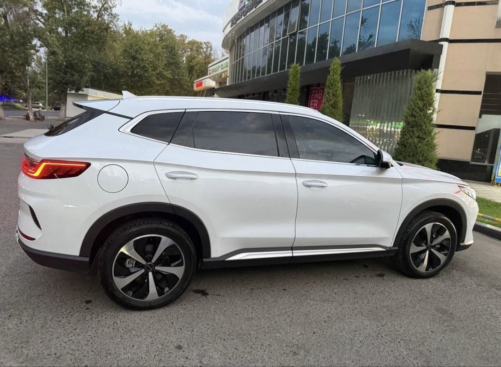 Продается BYD 2023 года