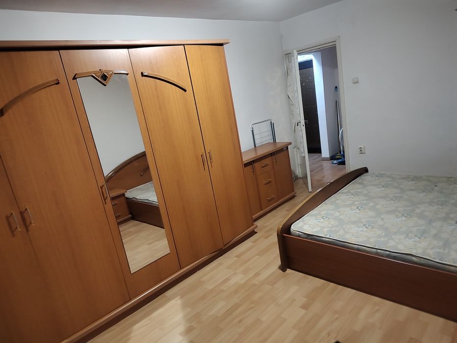 Dau in chirie garsoniera in Oradea str Milcovului Nr 9