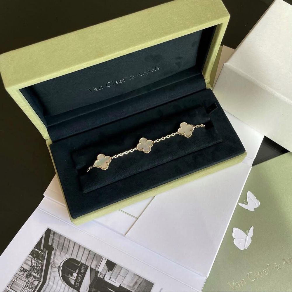 Brățară Van Cleef & Arpels Gold 750 Perla