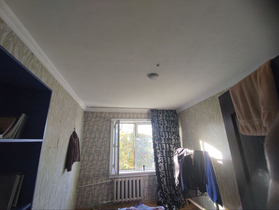 Продаётся Юнусабад 11 квартал 3 комнатная