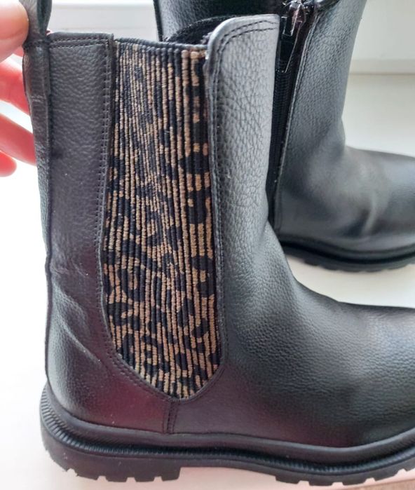 Ботинки на девочку 31р.