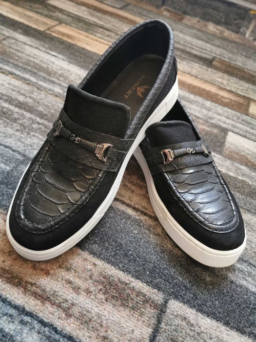 Pantofi casual mărimea 43