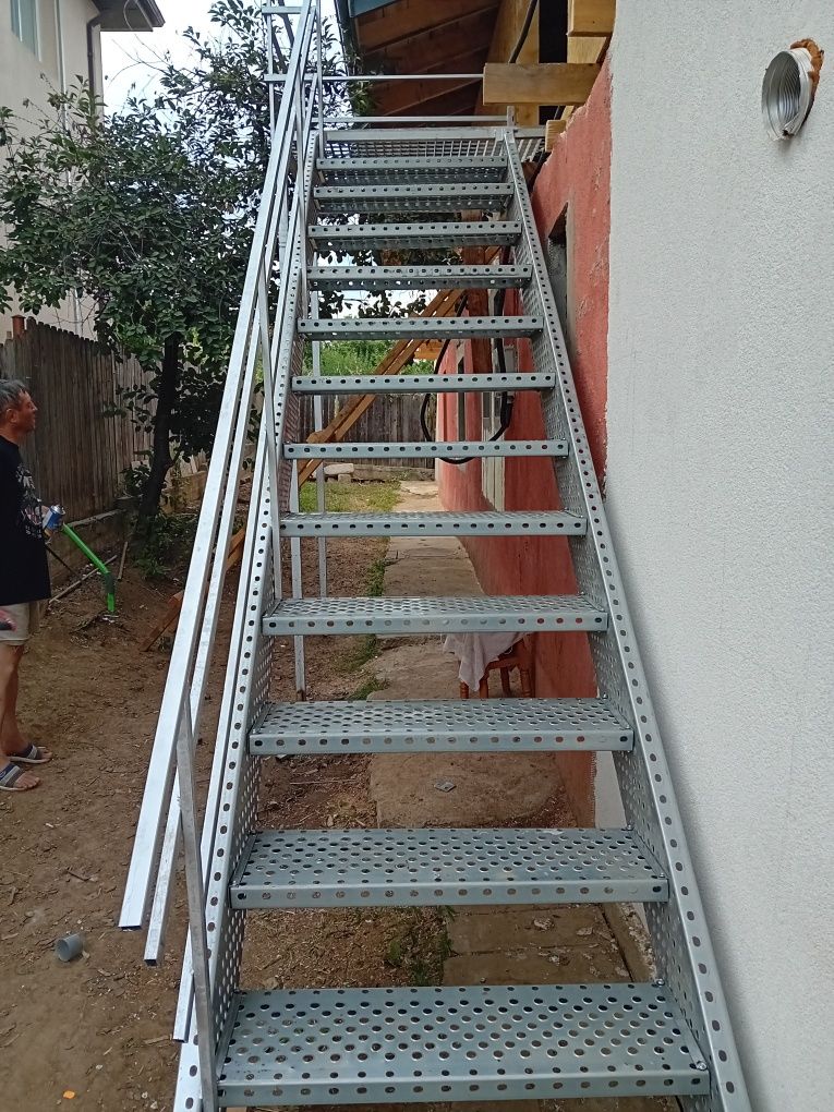 Scara metalica zincata 4mm grosime noi