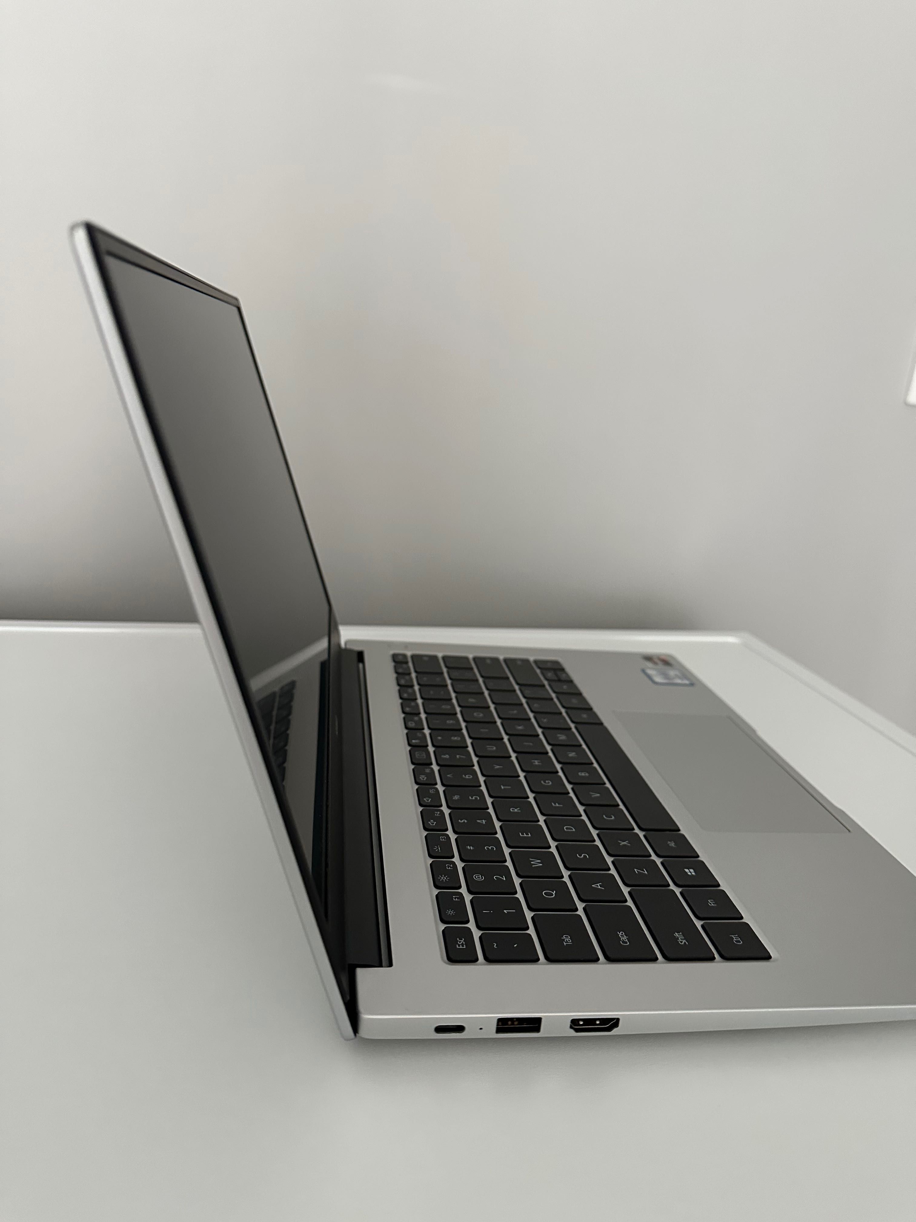 Huawei MateBook D14