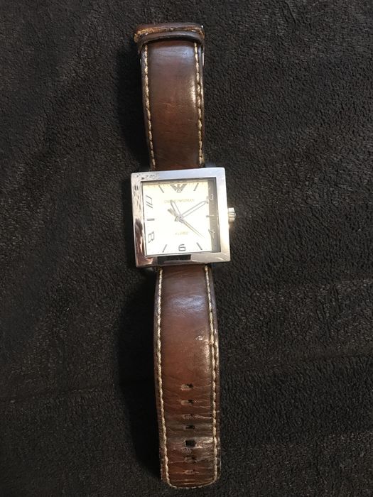 Часовник Emporio Armani