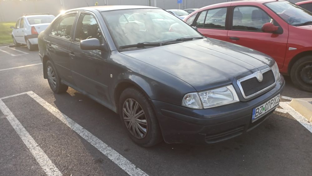 Vand Skoda Octavia Tour
