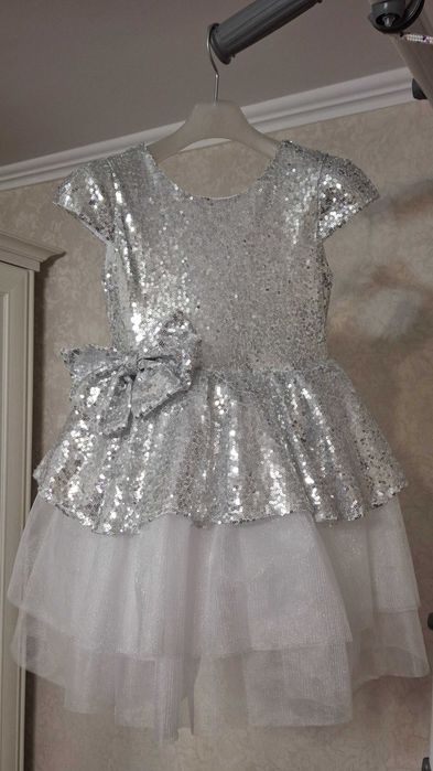 Платье новогоднее