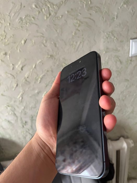 Срочно продам 14 pro max