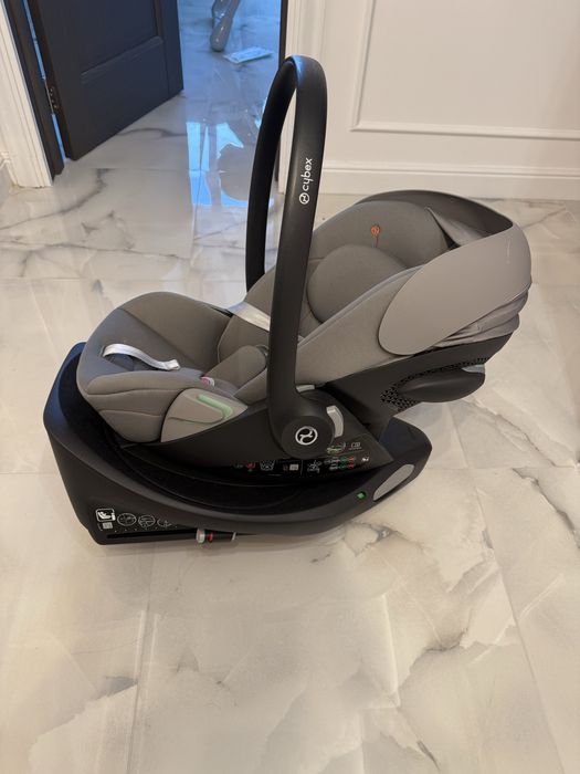 Vand scoica auto cybex cloud g i-size ca noua