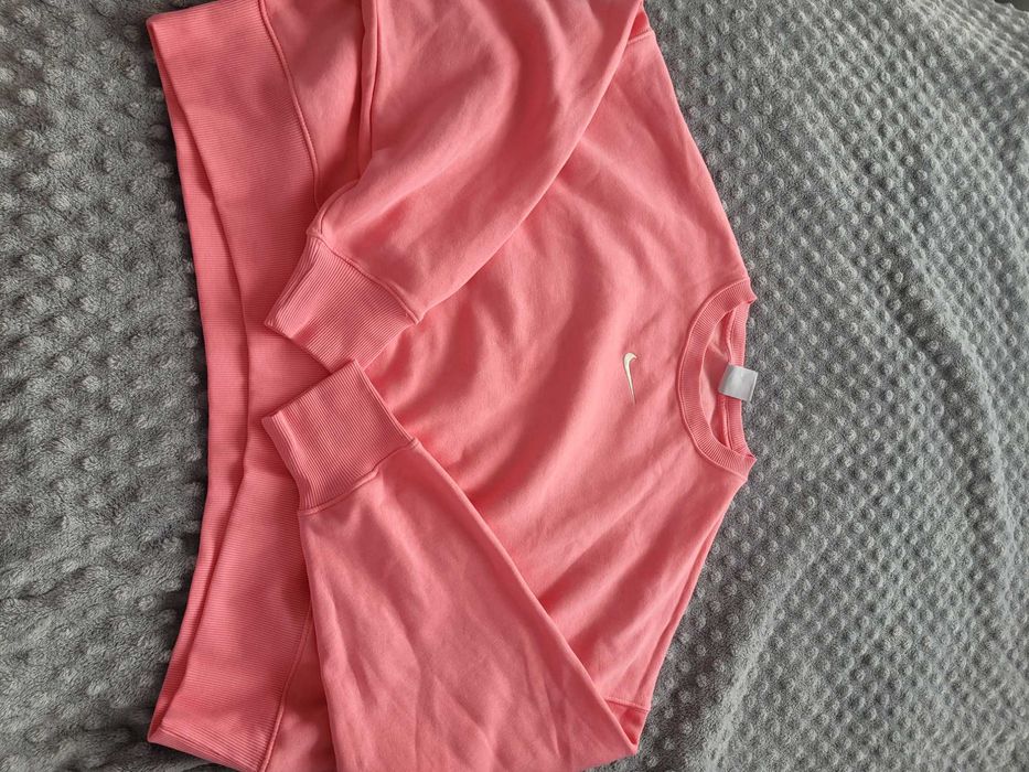 Дамска блуза " Nike"