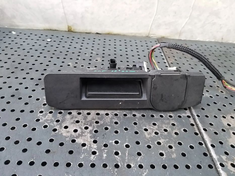Camera marsarier switch maner deschidere haion mercedes c class w205 a1667500993 01150091006 011500909