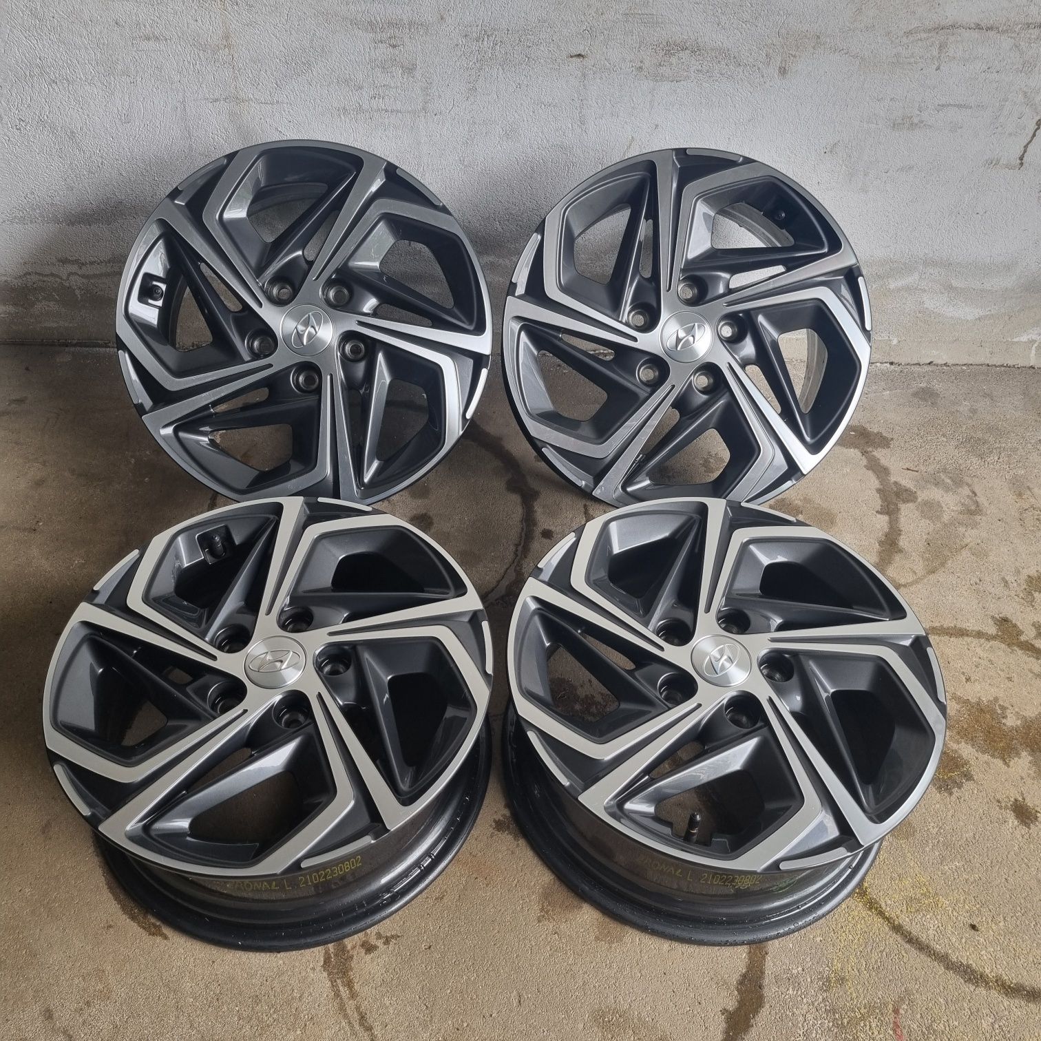 Jante 16 5x114,3 Originale Hyundai kona Ioniq Elantra I30 I40 Tucson