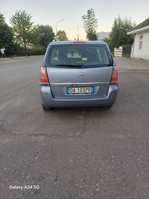 Opel Zafira 1.8 benzina, 2008,7 locuri,116000 km in crestere