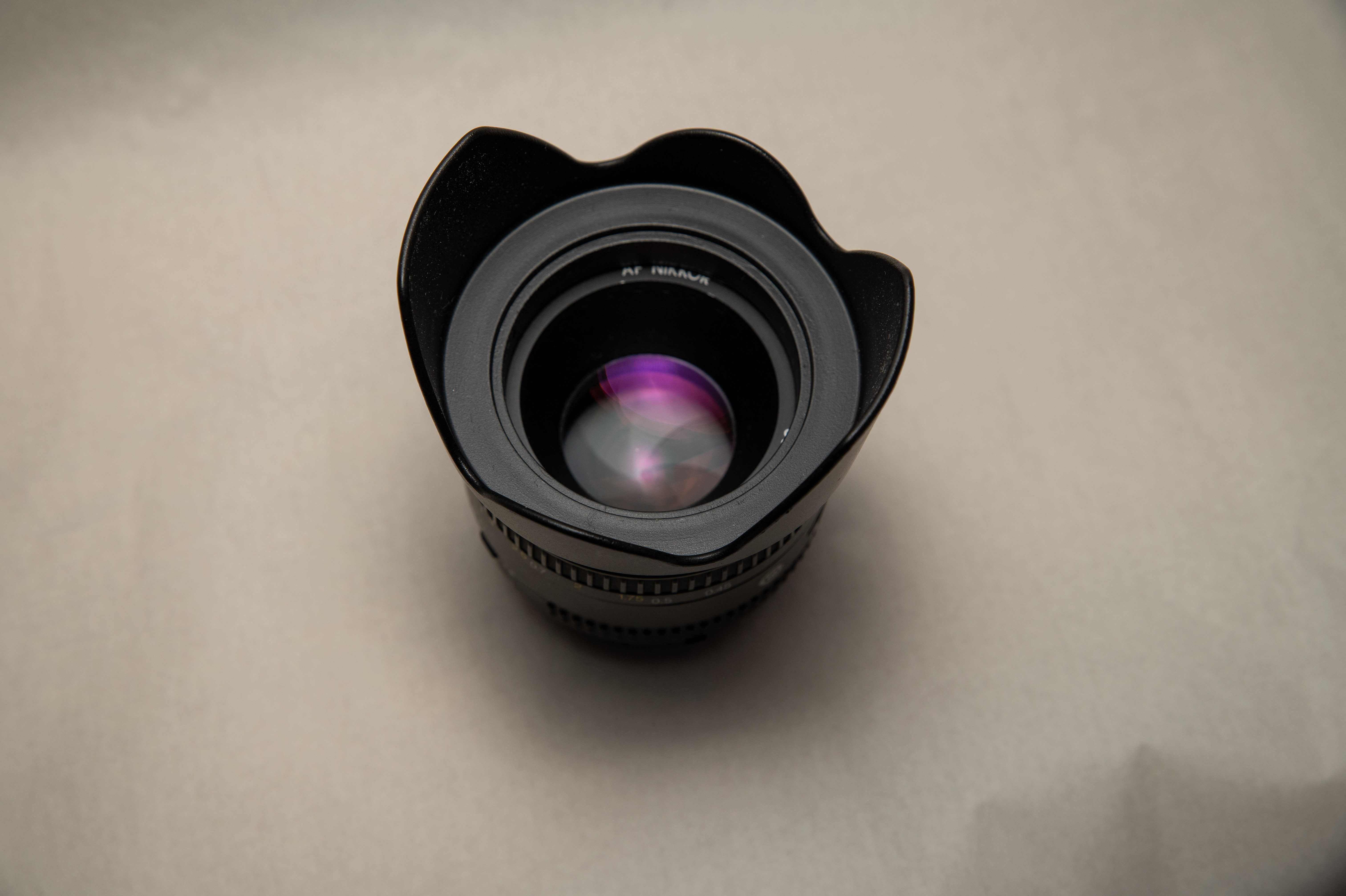 Обективи Nikkor AF-S 70-300mm f4.5-5.6 ED VR  и 50mm f1.8D