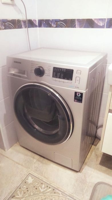 Продам стиральную машину