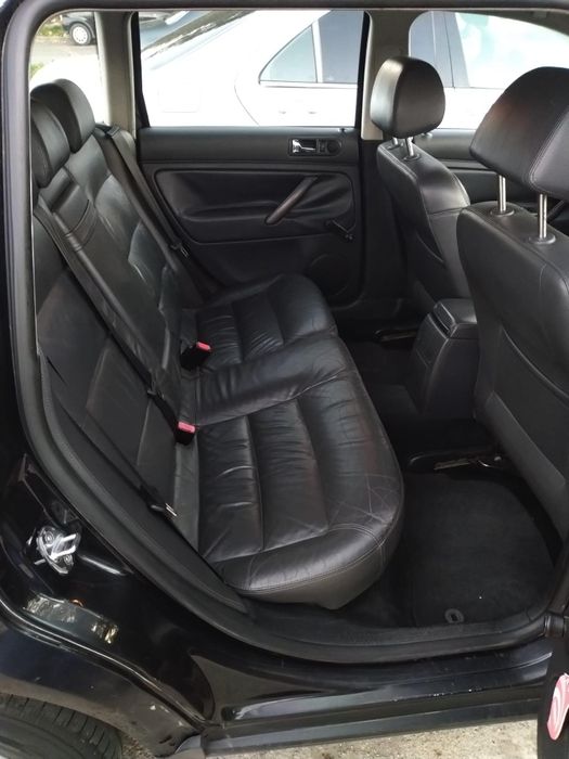 Vw PASSAT anul 2000