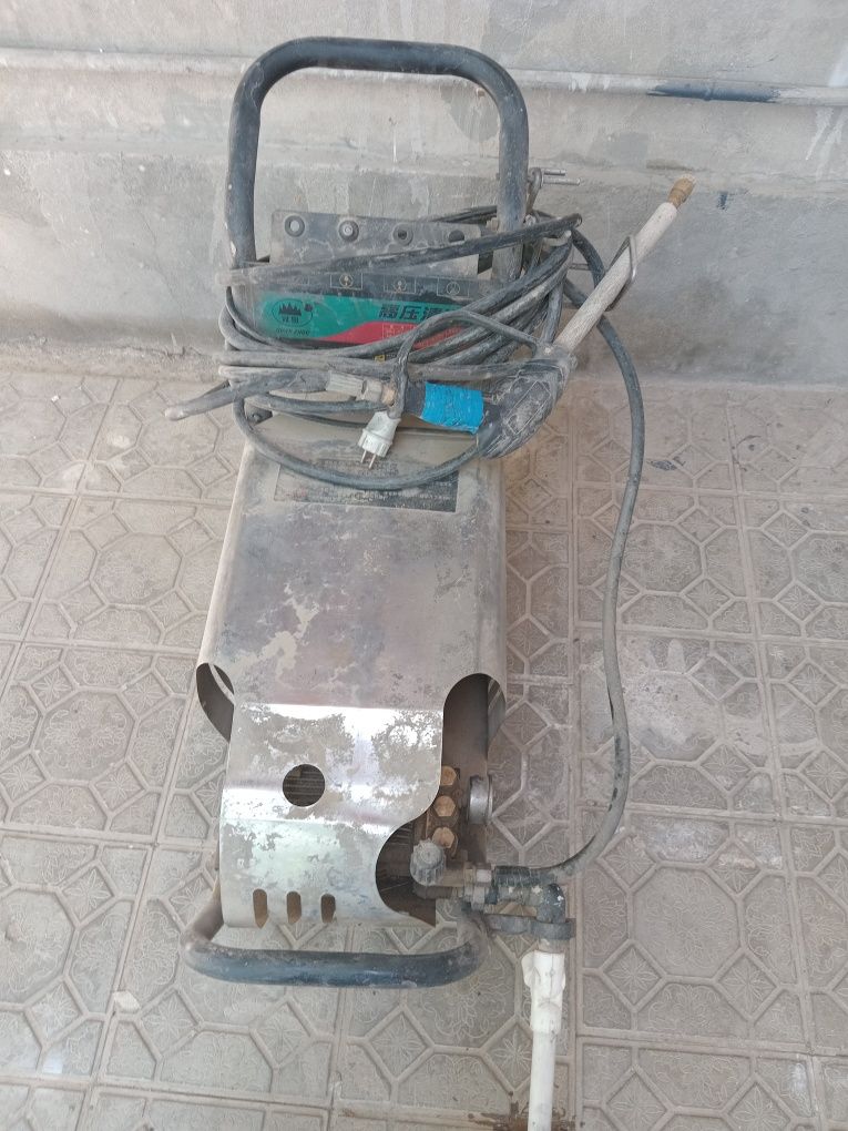 Karcher sotiladi 2 ta bor карчер