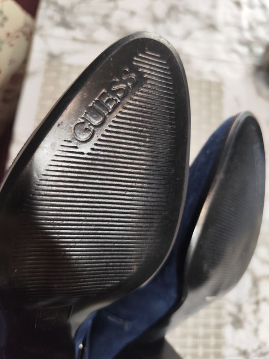 Guess боти от естествена кожа на ток
