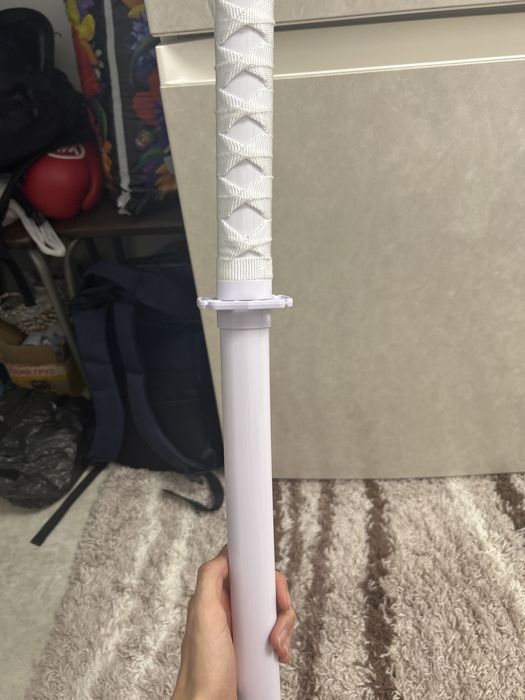 Продам деревянную катану