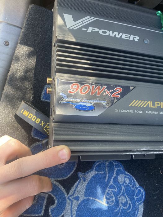 Бас туба Magnat бас каса с усилвател 10 инча