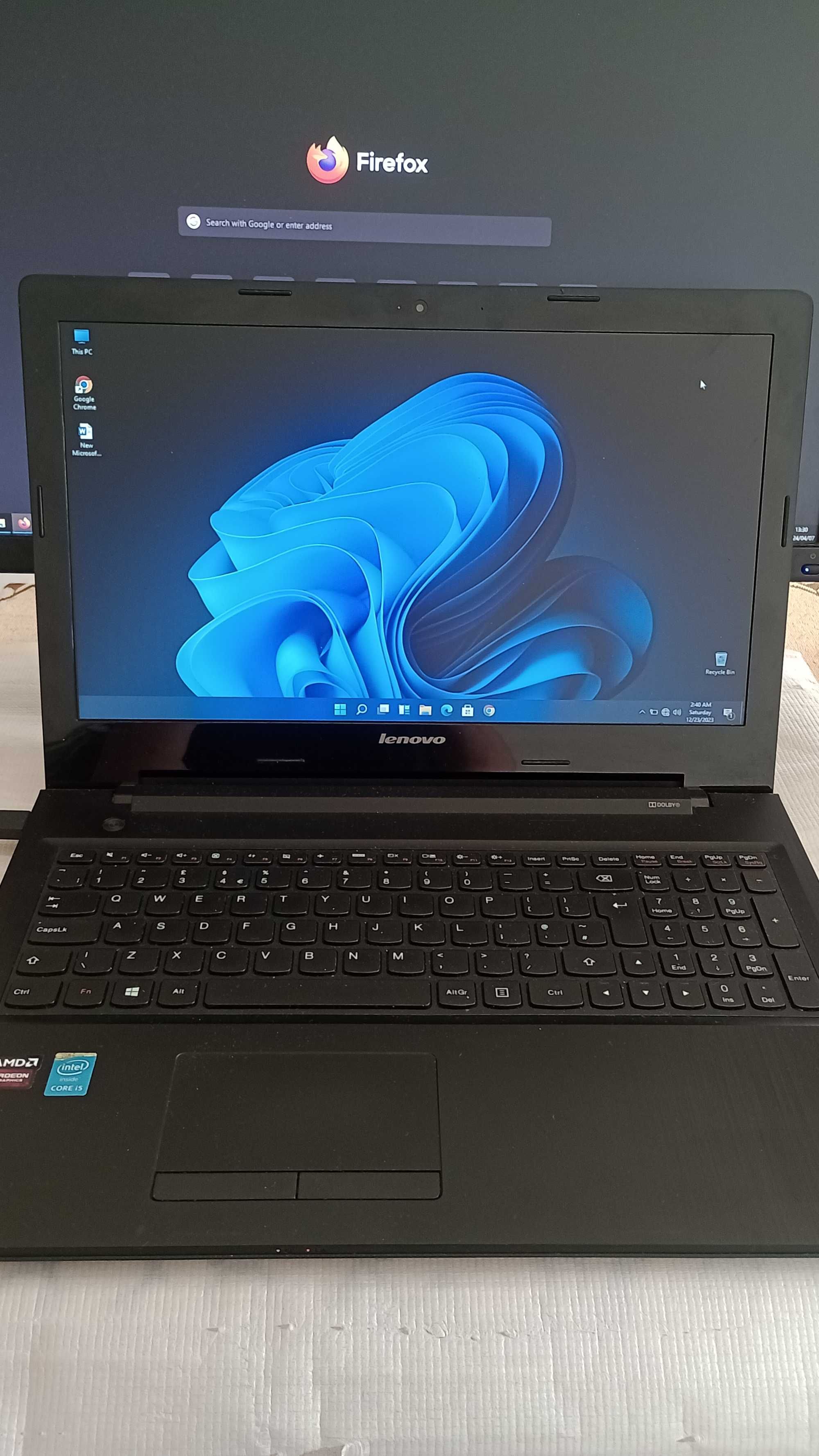 Lenovo G50-80 i5-5200 2.20Ghz Gen5 AMD Radeon R5 M330 Ram 8GB SSD240GB