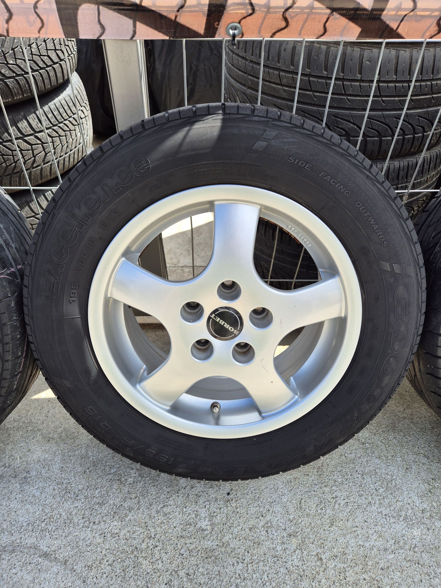 Джанти Borbet 15 цола , 5х112 , 6.5j , et40 195/65/15 Vw  Audi  Skoda