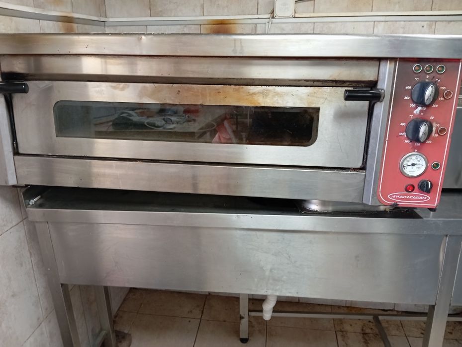 Пещ за пици трифазна