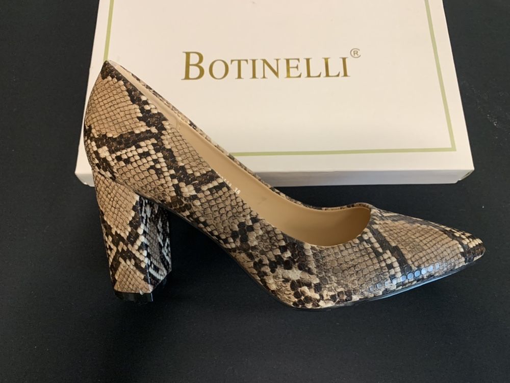 Обувки Botinelli