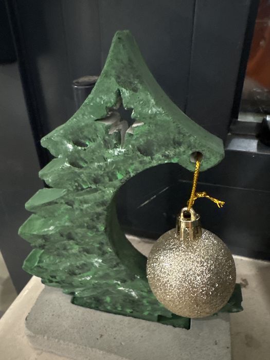 Vand cadouri de craciun hand made. Mos craciun Aranjament Brad Bradut