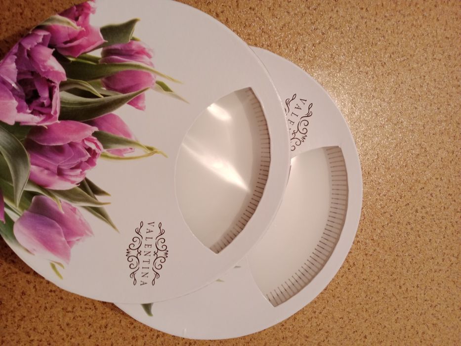 Большие тарелки новые 2 шт одна чуть больше размером