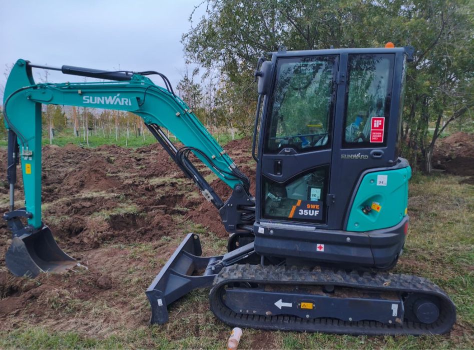 Миниэксковатор 4 тонник