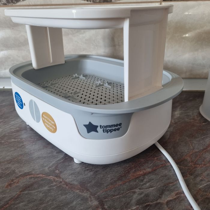 Sterilizator Tommee Tippee