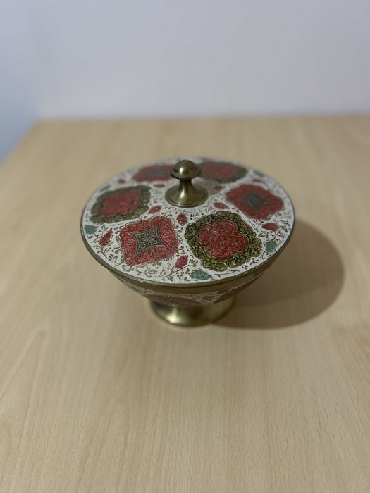 Bomboniera din metal