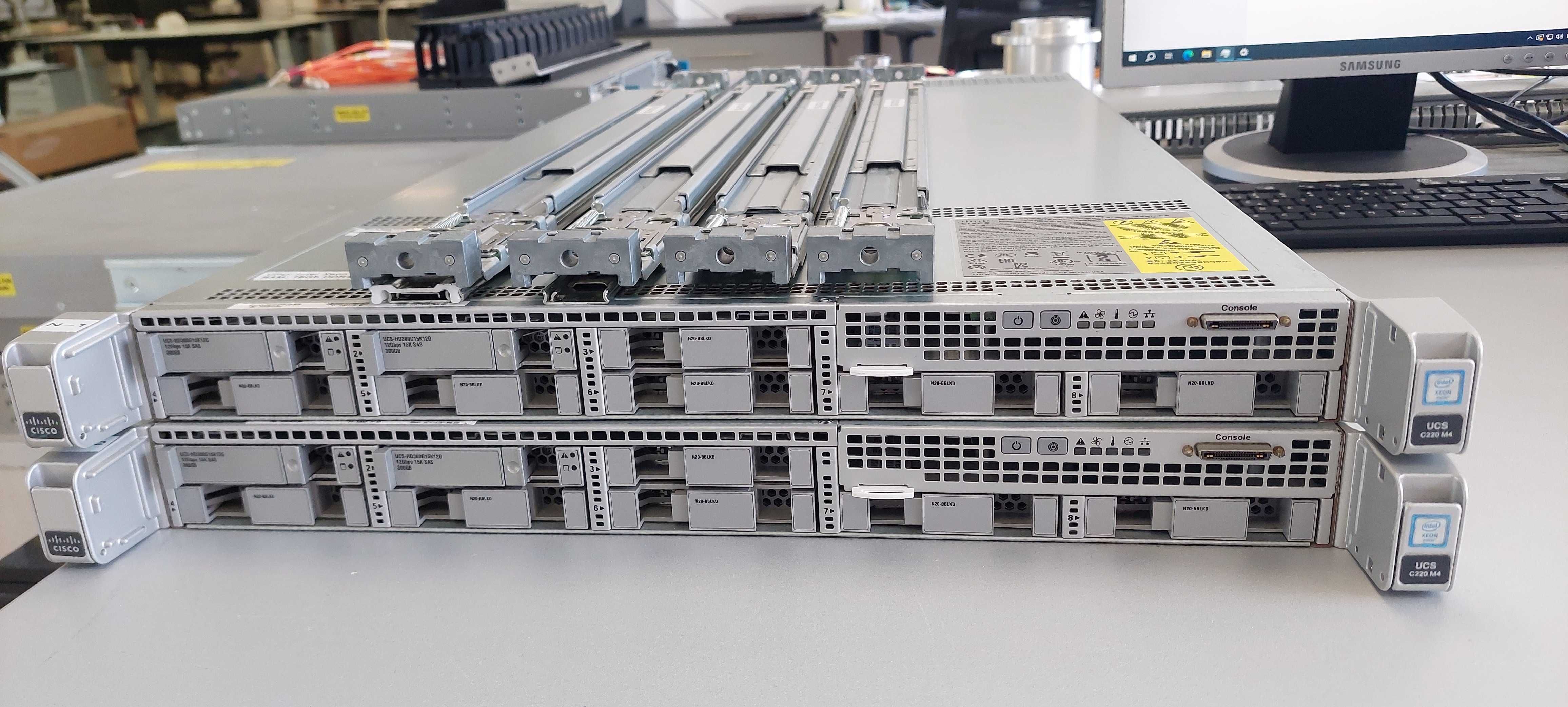 Cisco UCS C220 M4 1U Server Сървър 8x 2,5" SFF