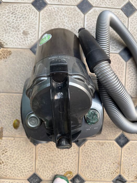 Artel plesos Sotiladi