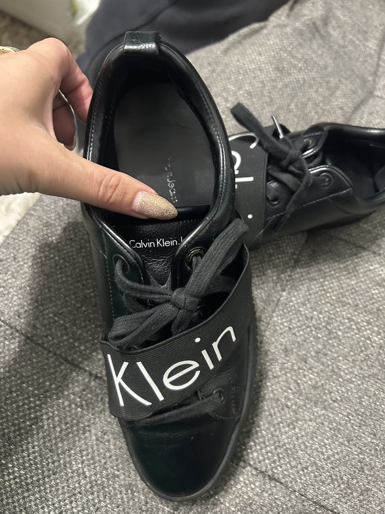 Маратонки calvin klein