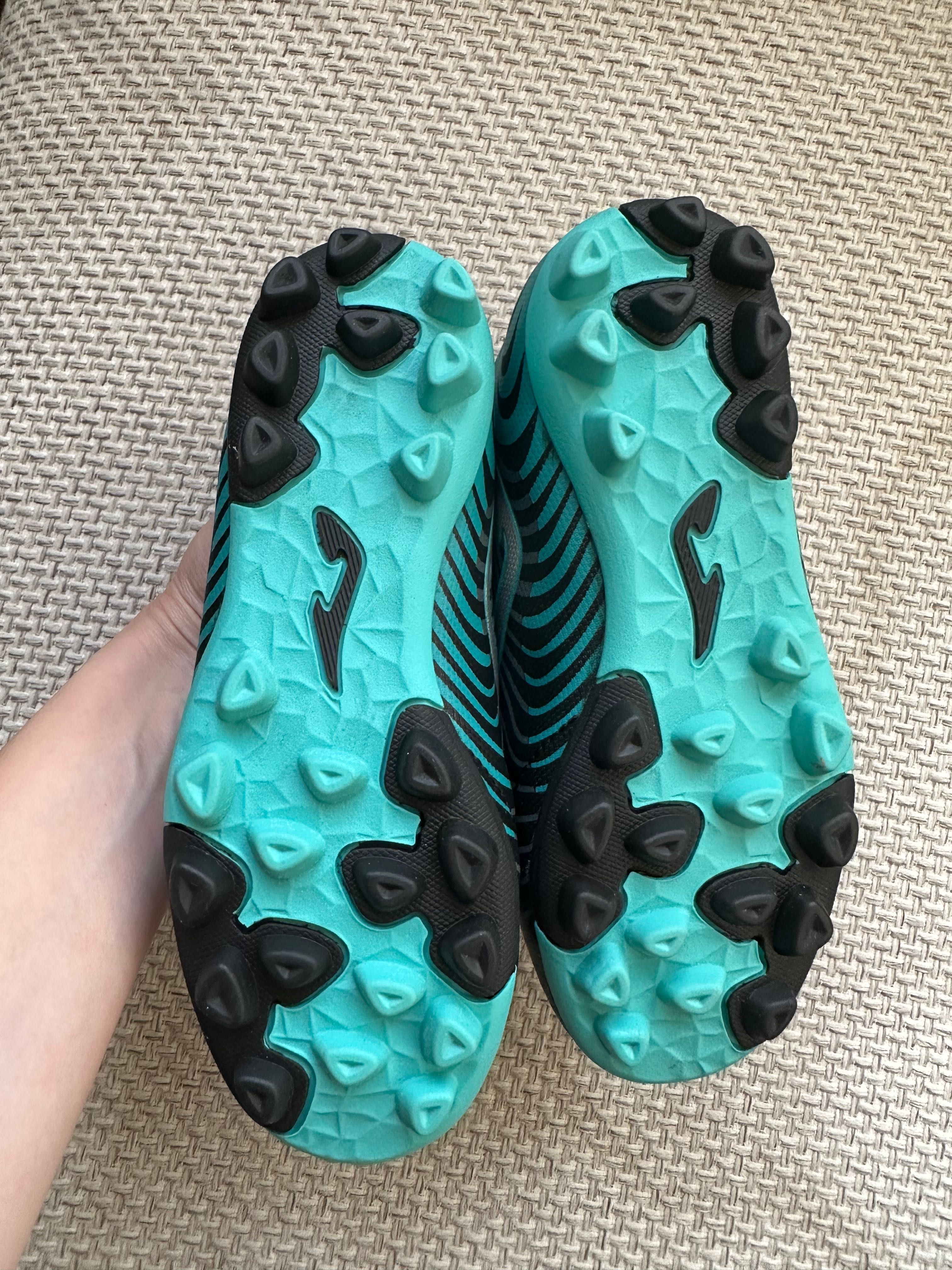 Детски бутонки Joma - номер 29