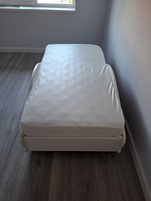 Pat copil 6-12 ca nou si saltea suplimentara