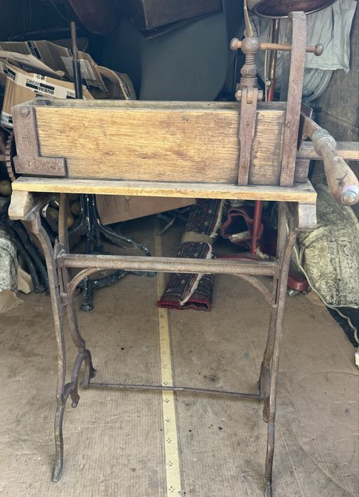 Taietor  tutun vechi decor sau uz