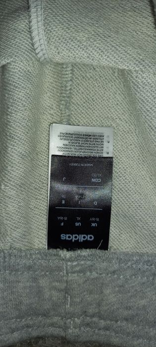Pantaloni  adidas