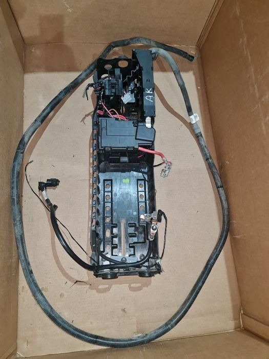 Tava baterie, borne plus/minus Opel Astra K