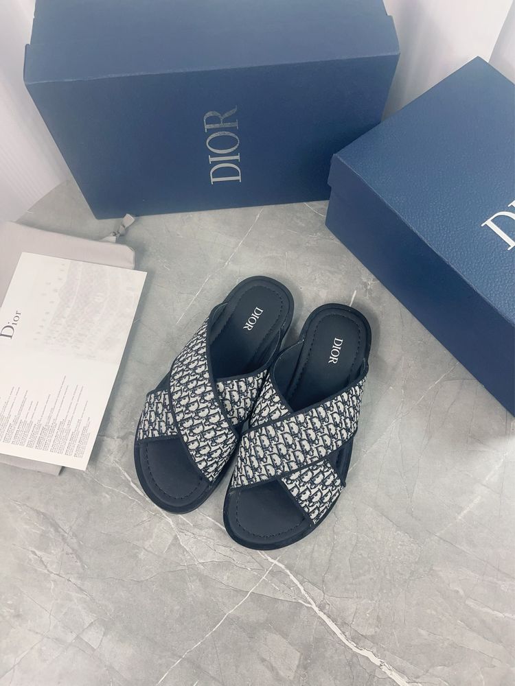 Papuci/Slapi Dior Calitate Premium
