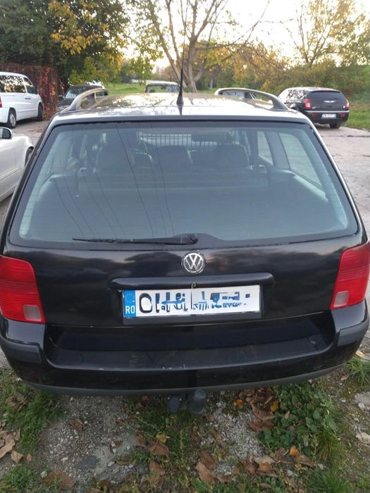 Vw PASSAT anul 2000