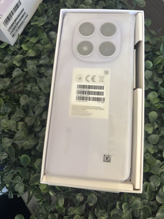 Чисто нов xiaomi note 14 pro 5g.Отворен само за тест.