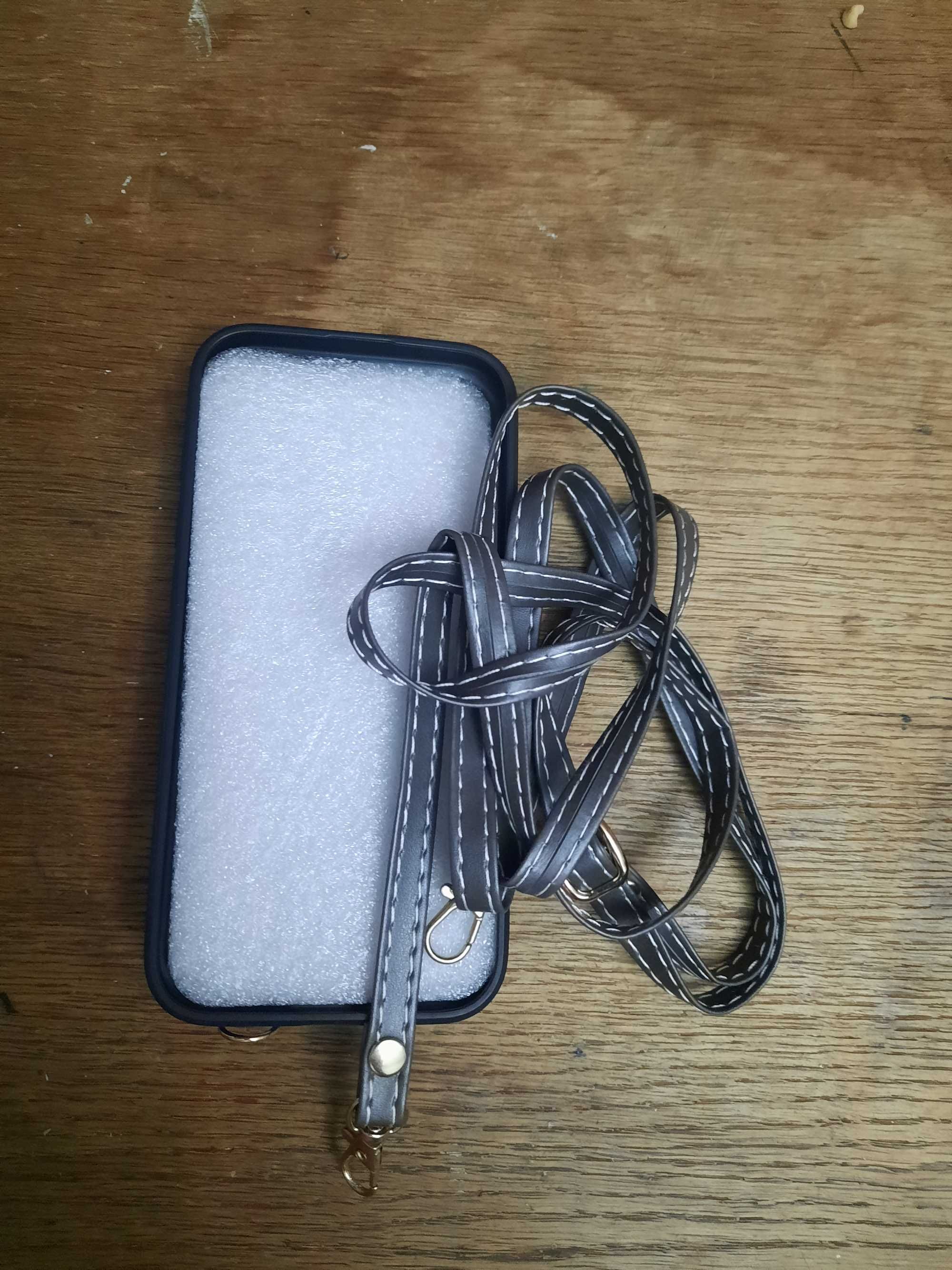 Чехол на iPhone 15 pro